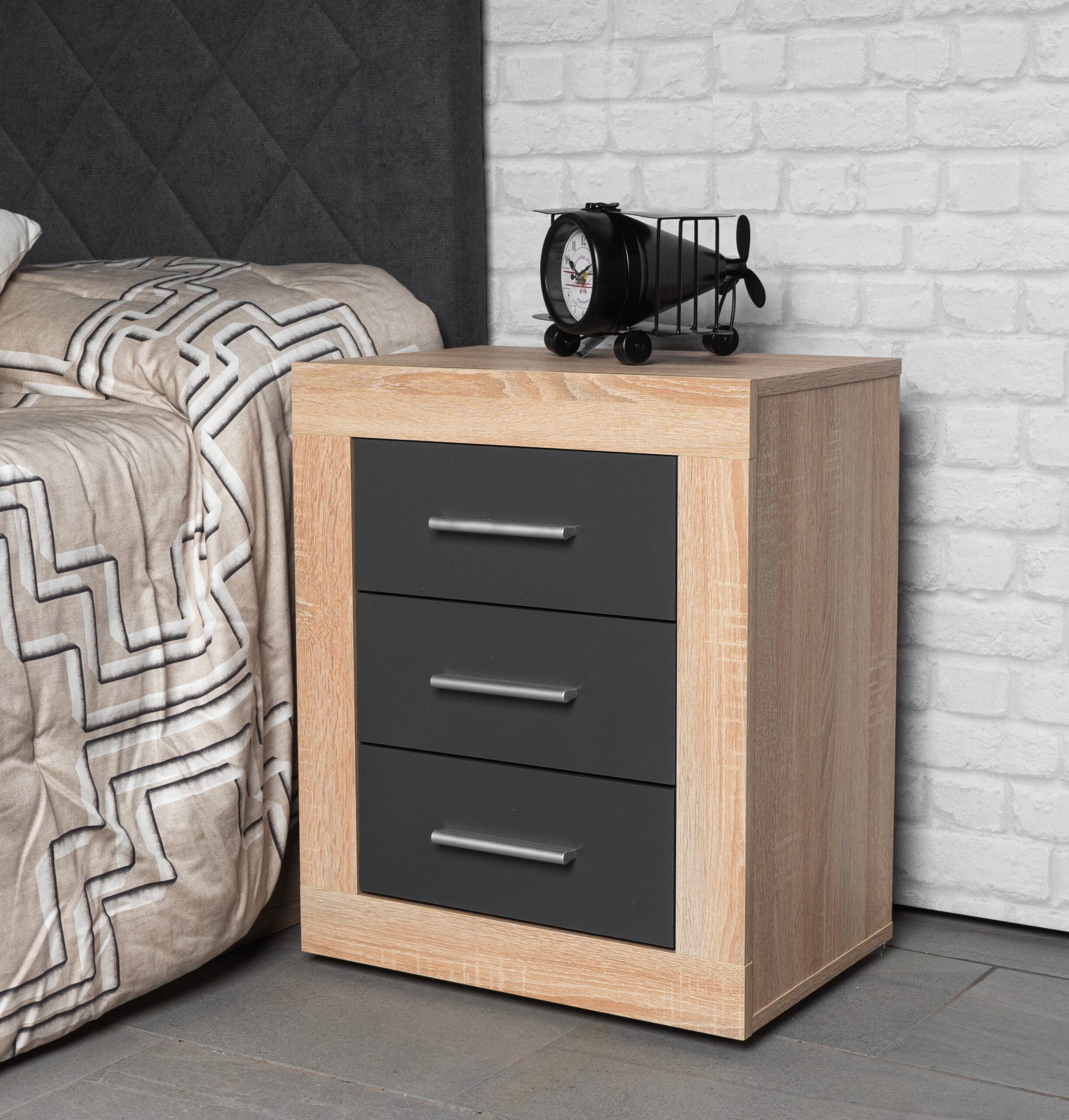 Stylish Bedside Storage - Oak Grey
